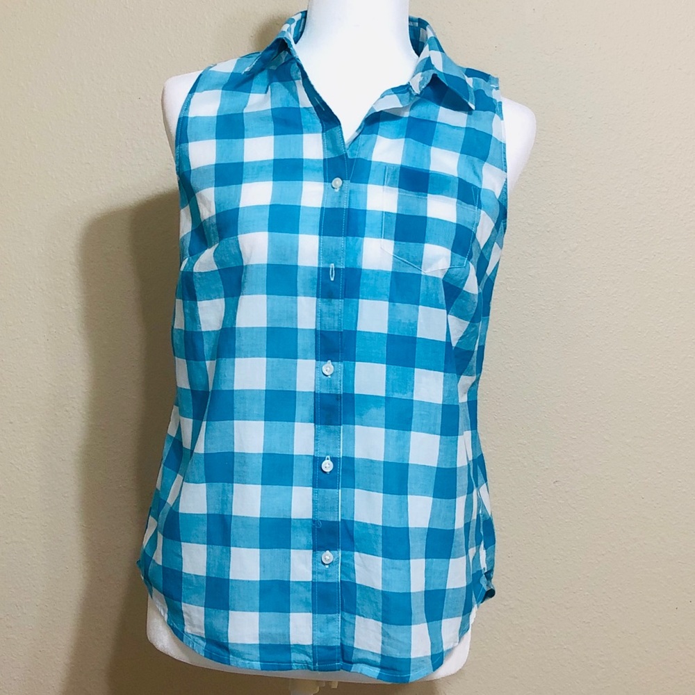 🌹St. John's Bay Womens Sleeveless Button-Front